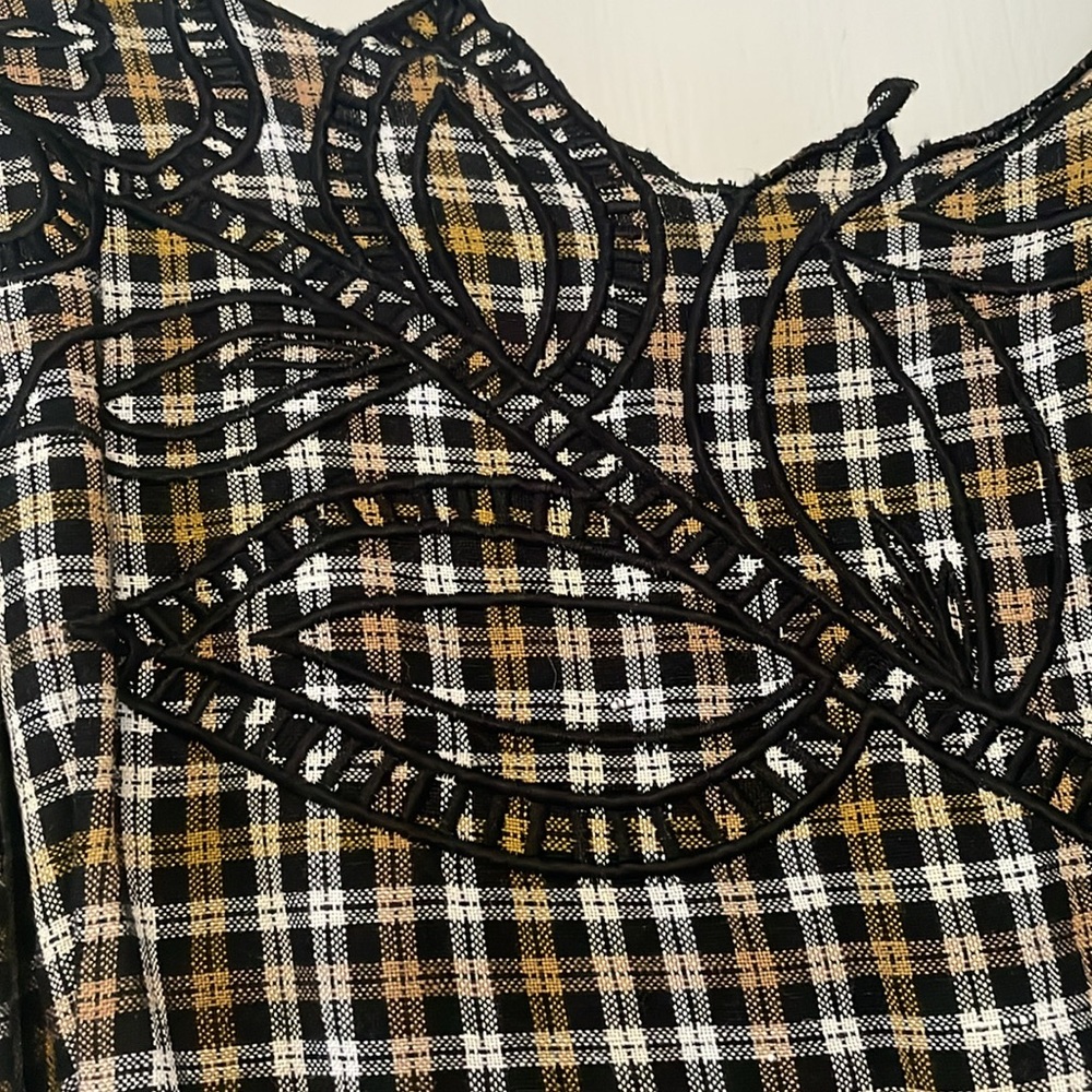 Embroidered Jumpsuit - Picture 3 of 8